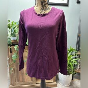 Duluth long sleeved plum t-shirt, size small.